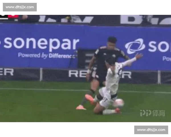 红牌 + 致歉!卡斯特罗普飞铲迪亚斯:幸好没踢重 红牌 + 致歉!卡斯特罗普飞铲迪亚斯:幸好没踢重