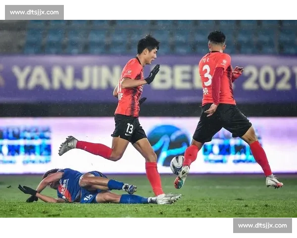 海港双核缺阵战泰山:蒋光太感冒替补 加布里埃尔伤缺 海港双核缺阵战泰山:蒋光太感冒替补 加布里埃尔伤缺